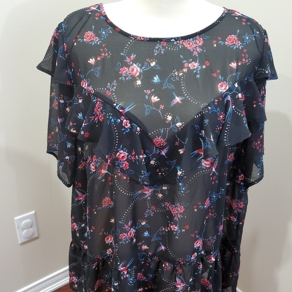 LOVE & Legend Frilled Printed Blouse Size 22 - Picture 4 of 11